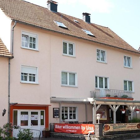 Gasthaus & Pension Lisas-Welt Wasserkuppe Ehrenberg (Hessen) Exterior foto